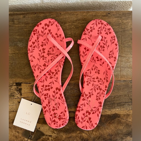 LC Lauren Conrad Shoes - NWT LC Lauren Conrad Pink Red Floral Sandals. Size 10